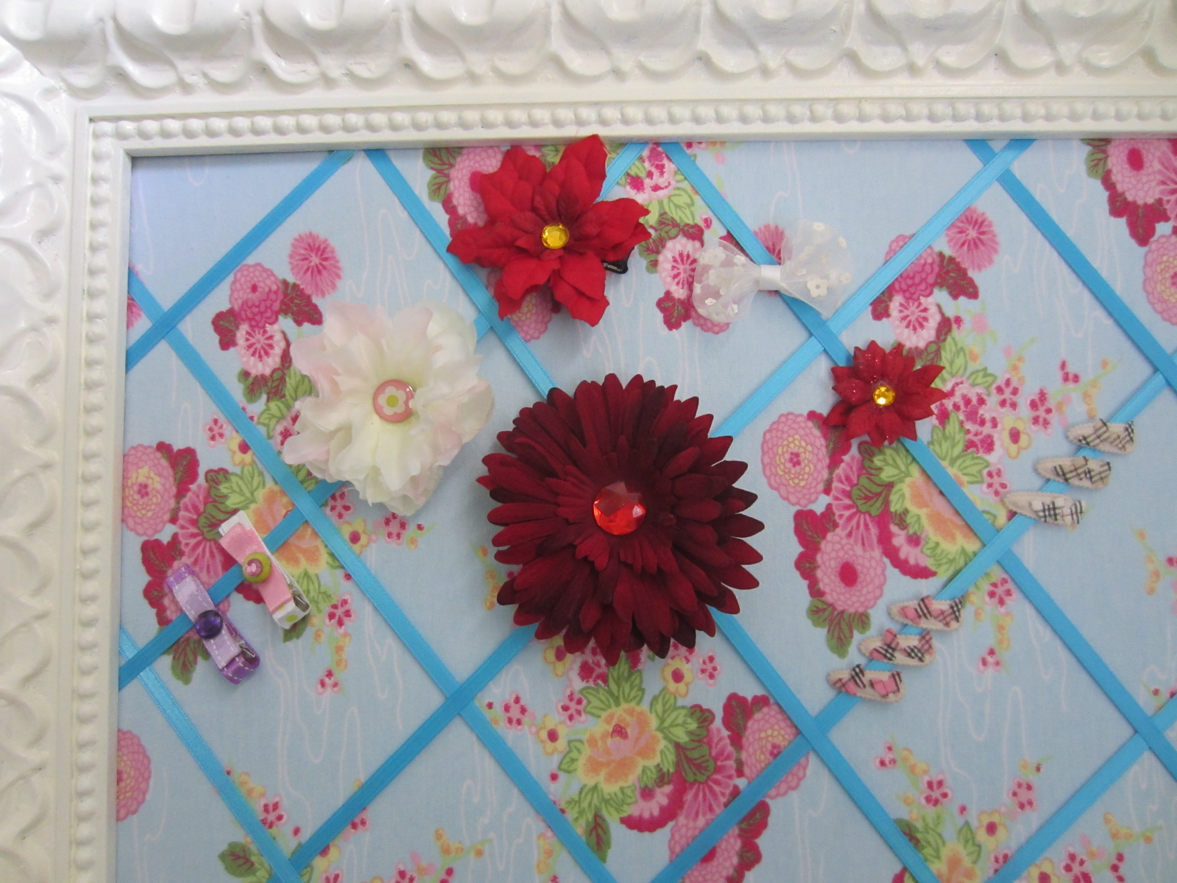 DIY Ribbon Board DIY Inspired