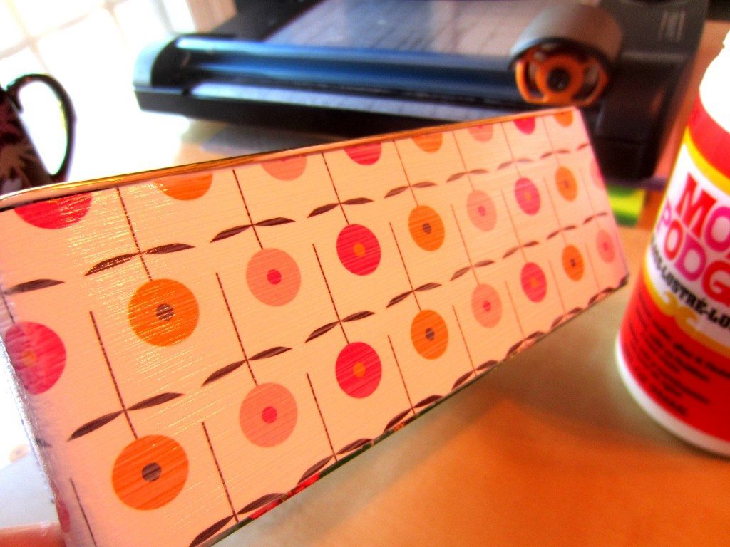Recycled Christmas Cookie Tin (6)