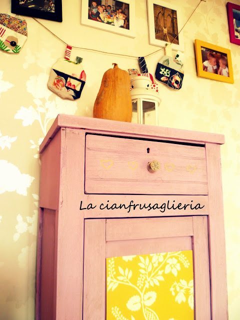 Shabby Chic Bedside Table Makeover (1)