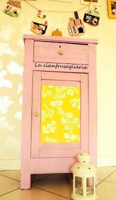 Shabby Chic Bedside Table Makeover (5)