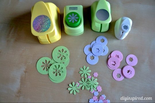 recycled-straw-necklace-craft (2) (540x359)