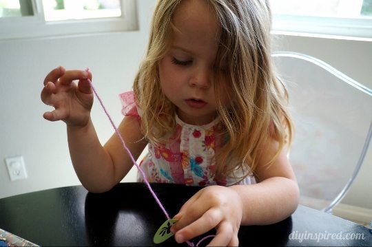 recycled-straw-necklace-craft (5) (540x359)