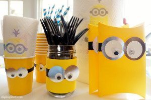 http://www.diyinspired.com/wp-content/uploads/2015/06/Easy-DIY-Minion-Party-Ideas-300x199.jpg