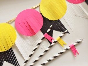 http://www.diyinspired.com/wp-content/uploads/2015/12/DIY-Party-Decorations-for-New-Years-300x225.jpg