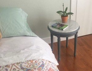 http://www.diyinspired.com/wp-content/uploads/2016/02/Upcycled-Side-Table-Makeover-300x230.jpg