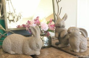 http://www.diyinspired.com/wp-content/uploads/2016/02/Upcycled-Thrift-Store-Easter-Bunny-Decor-300x194.jpg
