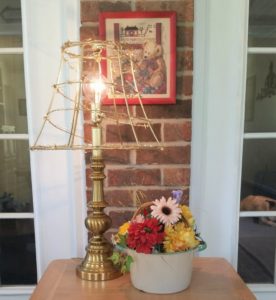 http://www.diyinspired.com/wp-content/uploads/2016/05/Upcycled-Lamp-Shade-DIY-276x300.jpg