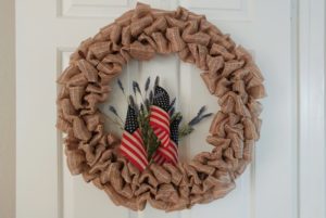 http://www.diyinspired.com/wp-content/uploads/2016/06/DIY-Fourth-of-July-Ribbon-Wreath-Tutorial-300x201.jpg